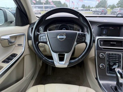 Used 2014 Volvo S60 T5 image 12