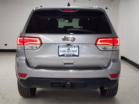 Used 2015 Jeep Grand Cherokee Limited w/ Luxury Group II image 6