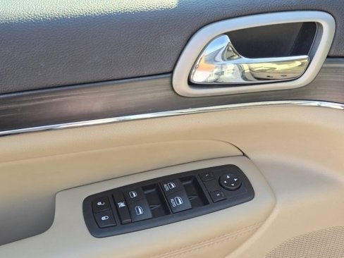 Used 2021 Jeep Grand Cherokee Limited w/ Luxury Group II image 37
