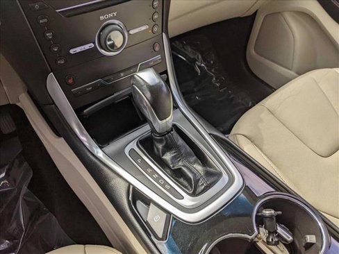 Used 2015 Ford Edge Titanium w/ Technology Package image 11