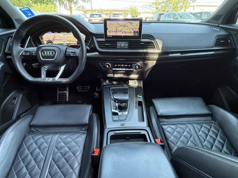 Used 2018 Audi SQ5 Premium Plus w/ Navigation Package image 12