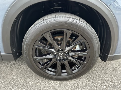 Used 2021 MAZDA CX-5 Carbon Edition image 13