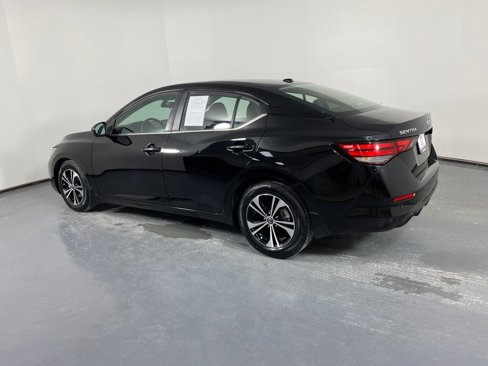 Used 2022 Nissan Sentra SV image 4