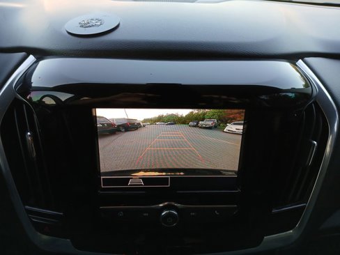 Used 2020 Chevrolet Traverse LS image 15
