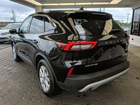Certified 2024 Ford Escape Active image 7