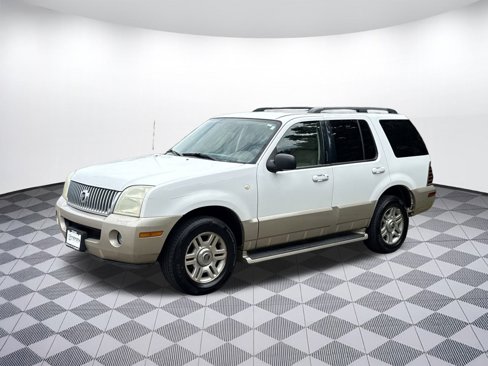 Used 2004 Mercury Mountaineer Convenience image 2