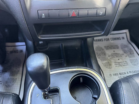 Used 2013 Dodge Durango SXT image 24