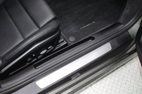Used 2023 Porsche 911 Carrera image 52