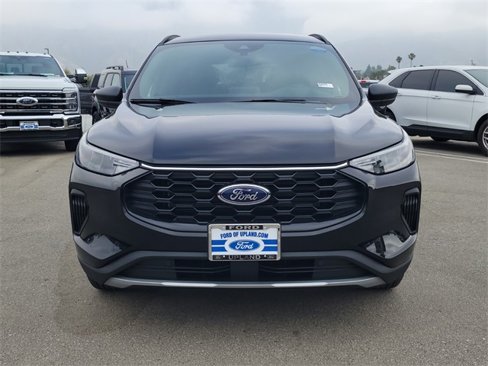 New 2025 Ford Escape ST-Line w/ Equipment Group 301A image 2