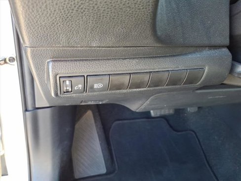 Certified 2020 Toyota Corolla LE image 11