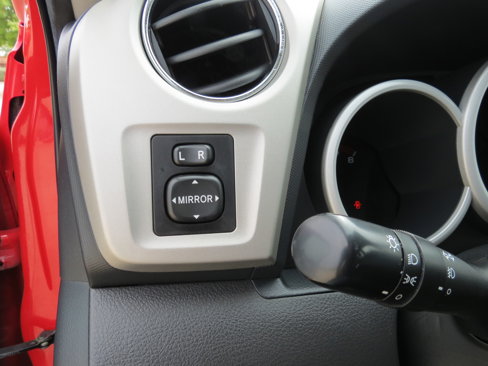 Used 2009 Toyota Matrix S image 19
