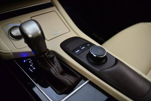 Used 2018 Lexus ES 350 image 14