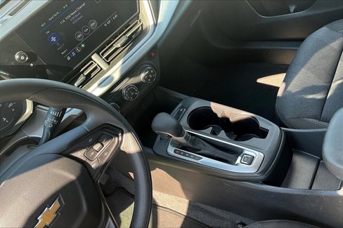 Used 2025 Chevrolet Trax LS image 14