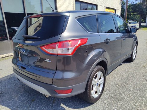 Used 2016 Ford Escape SE w/ SE Cold Weather Package image 8