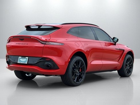 Used 2023 Aston Martin DBX image 10