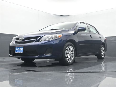 Used 2012 Toyota Corolla LE image 8