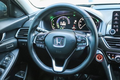 Certified 2021 Honda Accord Touring image 18