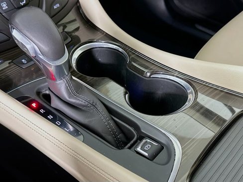 Used 2020 Buick Envision FWD image 18