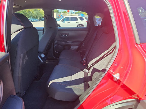 Used 2023 Honda HR-V Sport image 11