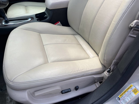 Used 2012 Chevrolet Impala LTZ image 14