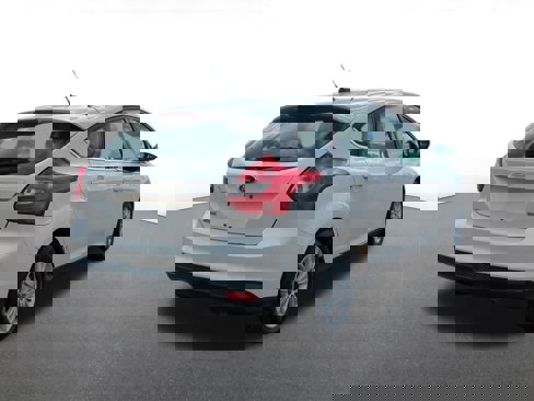 Used 2012 Ford Focus SEL image 6