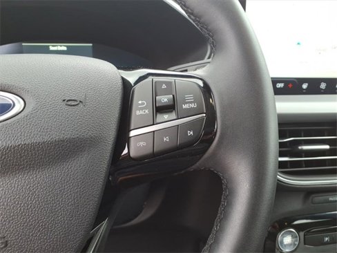 Certified 2023 Ford Escape SE image 16