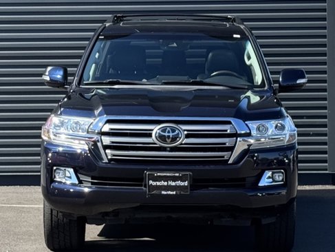 Used 2019 Toyota Land Cruiser image 10