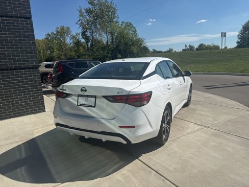 Used 2022 Nissan Sentra SV image 7