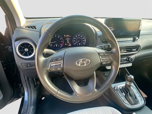 Used 2023 Hyundai Kona SEL w/ Convenience Package image 11