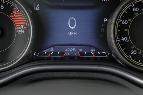 Used 2021 Jeep Cherokee Limited image 3
