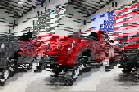 Used 2019 Ford F350 Lariat w/ Lariat Ultimate Package image 11