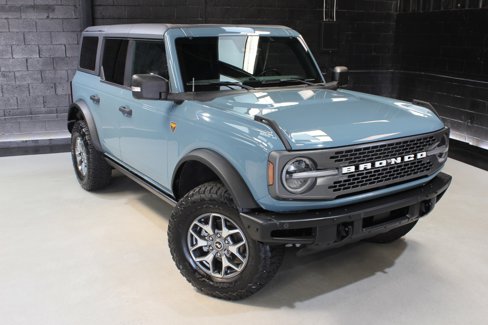 Used 2021 Ford Bronco Badlands image 6