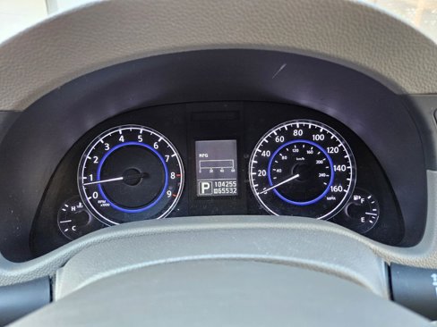 Used 2012 INFINITI G37 x image 15