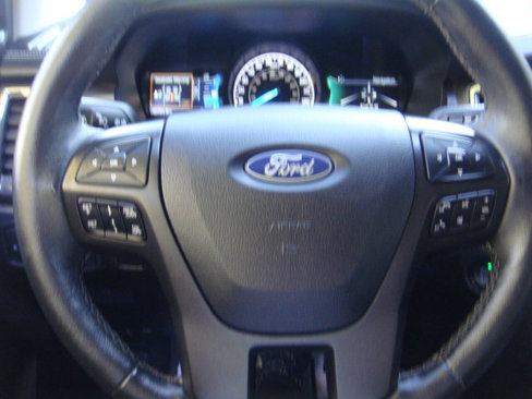 Used 2022 Ford Ranger Lariat w/ Tremor Off-Road Package image 22