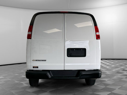 Used 2023 Chevrolet Express 2500 Extended w/ Driver Convenience Package image 7