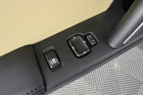Used 2012 MAZDA MX-5 Miata Grand Touring w/ Premium Pkg image 13