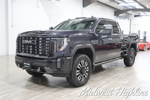 Used 2024 GMC Sierra 2500 Denali Ultimate w/ Max Trailering Package image 4