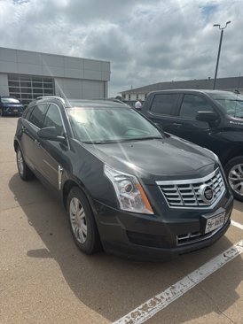 Used 2015 Cadillac SRX Luxury image 2