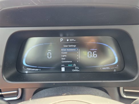 Certified 2024 Hyundai Elantra SE image 21