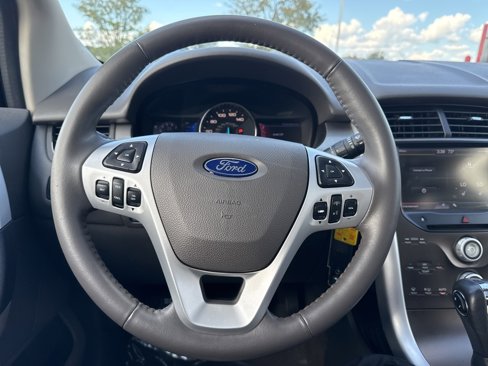 Used 2013 Ford Edge SEL image 11