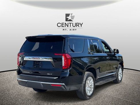 Used 2021 GMC Yukon SLT w/ SLT Luxury Plus Package image 2