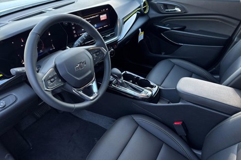 New 2025 Chevrolet Trax ACTIV w/ Sunroof Package image 12