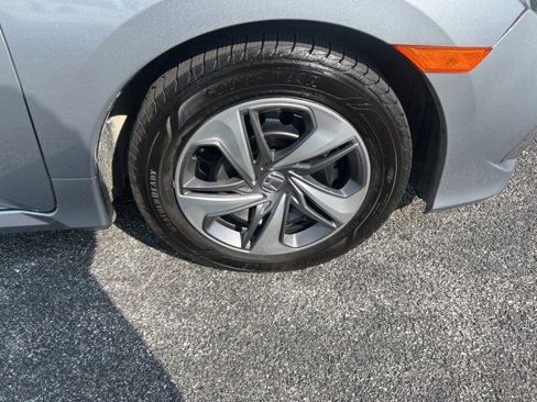 Used 2019 Honda Civic LX image 10