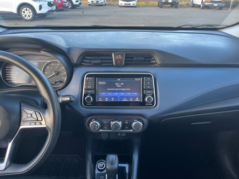 Used 2023 Nissan Versa SV image 18