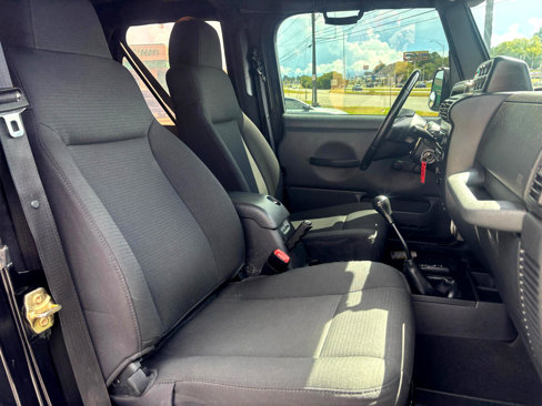 Used 2006 Jeep Wrangler Rubicon image 19