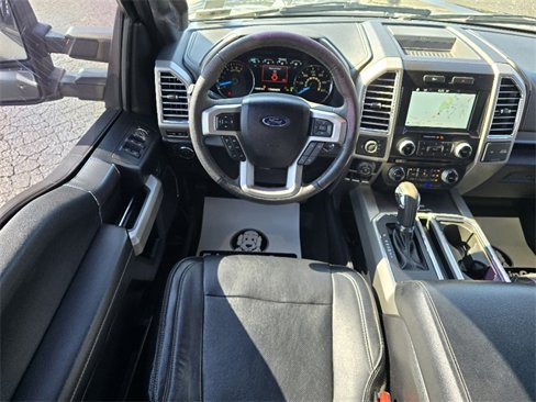 Used 2016 Ford F150 Lariat w/ Equipment Group 502A Luxury image 3