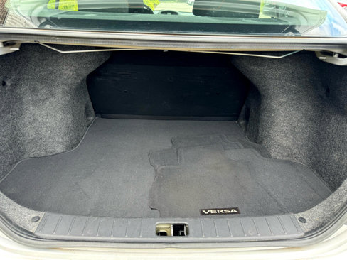 Used 2018 Nissan Versa S Plus image 19