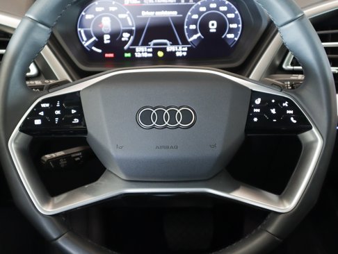 Certified 2023 Audi Q4 e-tron Premium Plus image 20
