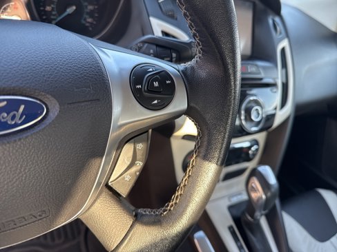 Used 2013 Ford Focus Titanium image 15