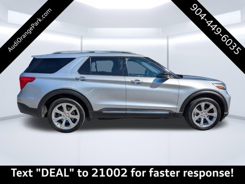 Used 2020 Ford Explorer Platinum w/ Premium Technology Package image 2